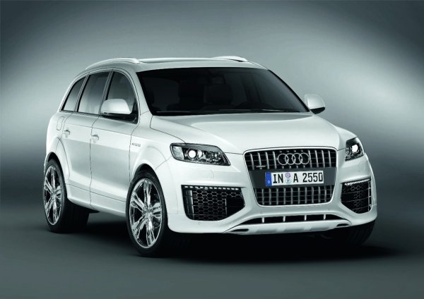 Audi Q7 Coastline concept има V-образен, 12-цилиндров дизел, с мощност 500 конски сили и 1000 нютон метра.